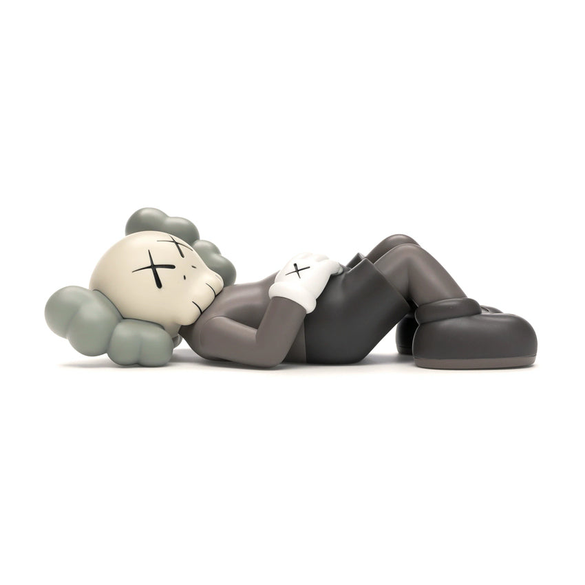 【正規品】新品未使用 段ボール付き　KAWS holiday Japan KAWS | Holiday Japan Companion (Full Set of 3 colors: Brown, Black
